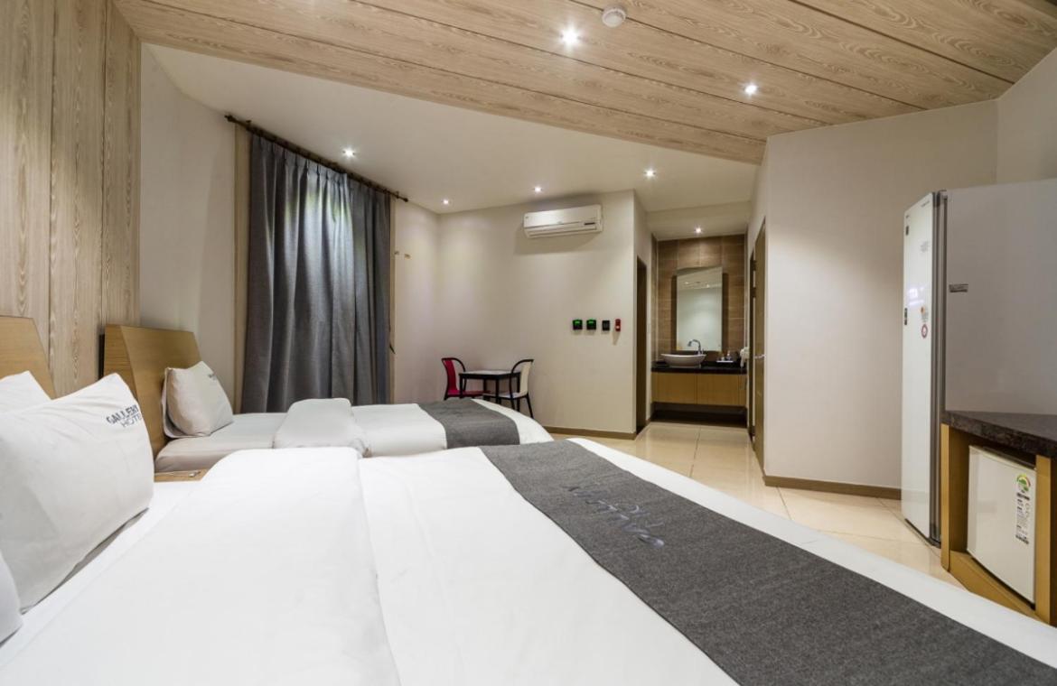 Gallery Hotel Gwangju Metropolitan City Exterior photo
