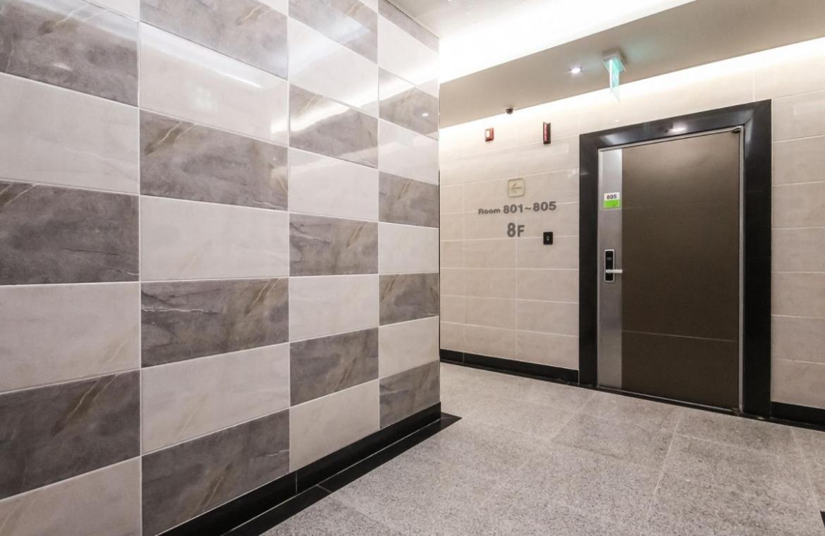 Gallery Hotel Gwangju Metropolitan City Exterior photo